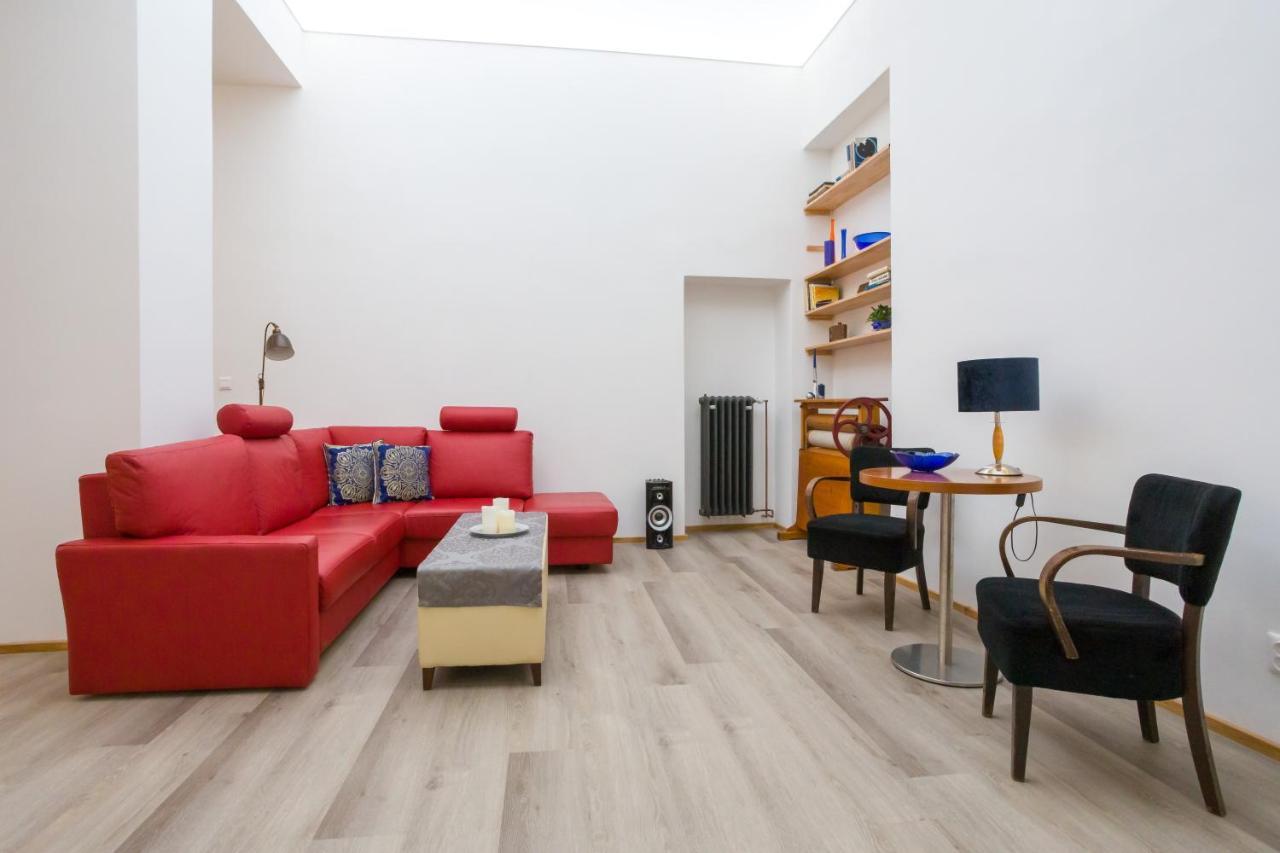 Luxusni Velky Apartman S Terasou V Centru Litomysle Екстериор снимка
